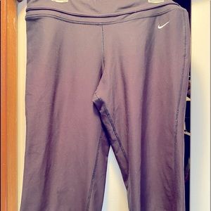 Nike Dri Fit Capris, waist 17 inches, Rise 10 inches, inseam 18 inches
